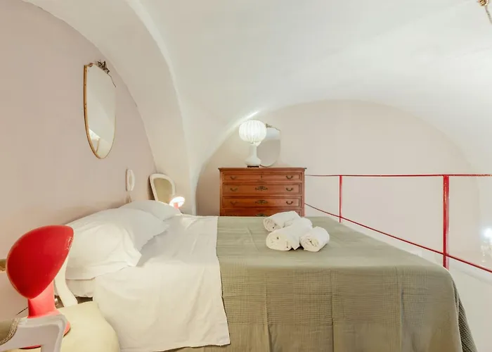 Lejlighed Guesthost - Charming Red Flat *